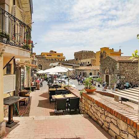 Taormina Sunny Experience Apartment Bagian luar foto